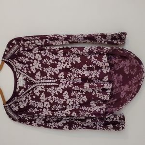 LuckyBrand blouse.   Size xs, purple and cream print